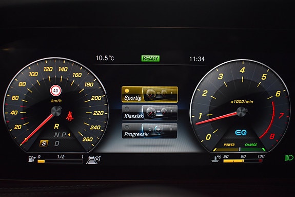 Mercedes-Benz S450 24 of 30