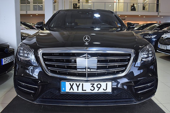 Mercedes-Benz S450 2 of 30