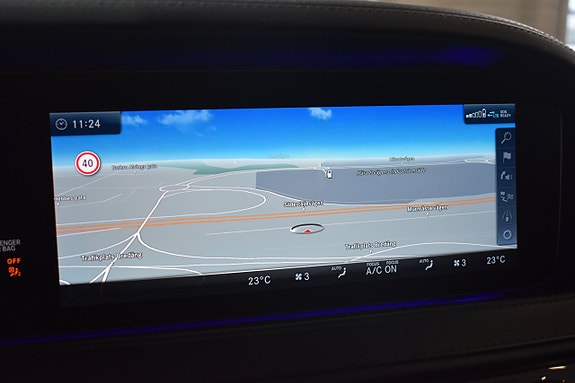 Mercedes-Benz S450 14 of 30