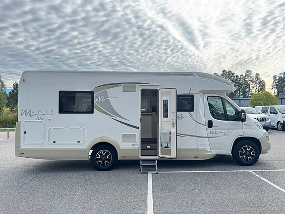 Fiat CI Magis 82 XT / 5 Bältade / Låga Långbäddar / Taksäng / Solcell 4 of 15