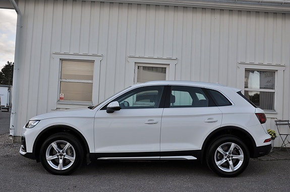Audi Q5 3 of 12