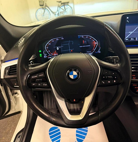 BMW 520d 14 of 22