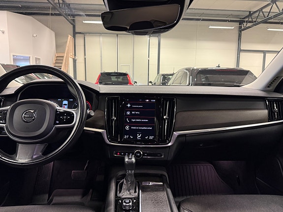 Volvo V90 Cross Country 22 of 27