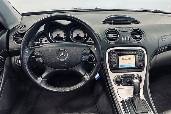 Mercedes-Benz SL55 15 of 17