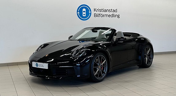 Porsche 911 Carrera S 5 of 16