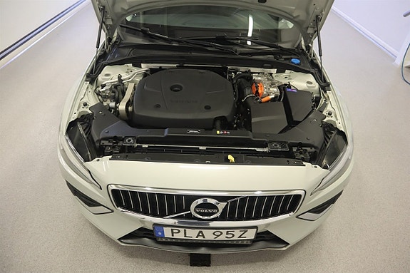 Volvo V60 12 of 23