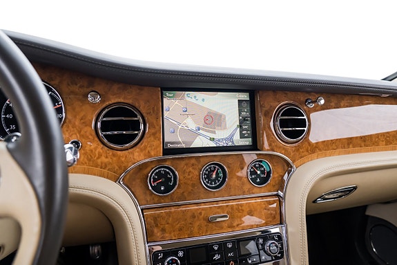Bentley Mulsanne 21 of 30