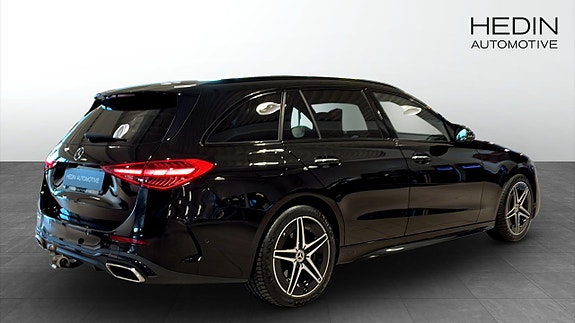 Mercedes-Benz C300 2 of 12