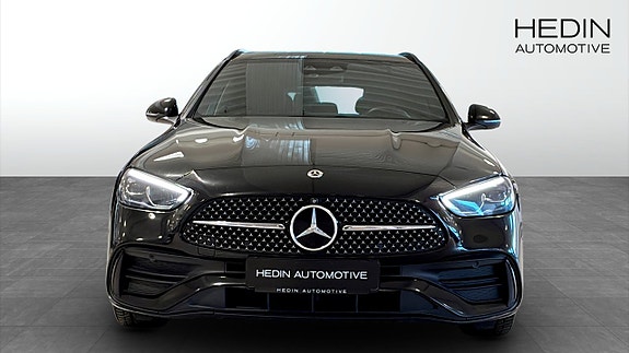 Mercedes-Benz C300 8 of 12