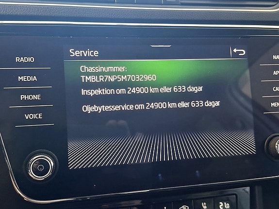 Skoda Superb 14 of 14