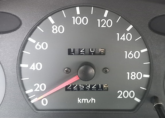 Hyundai Accent 10 of 16