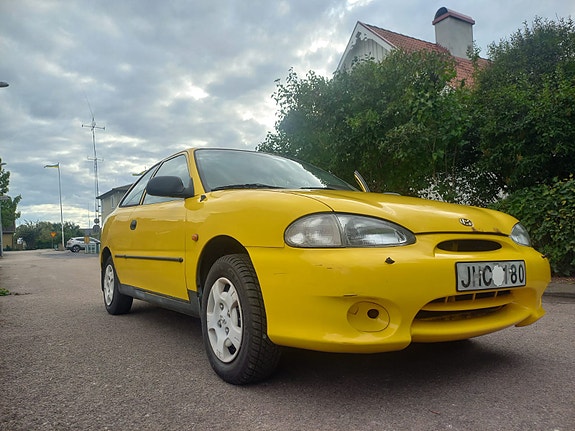 Hyundai Accent 7 of 16