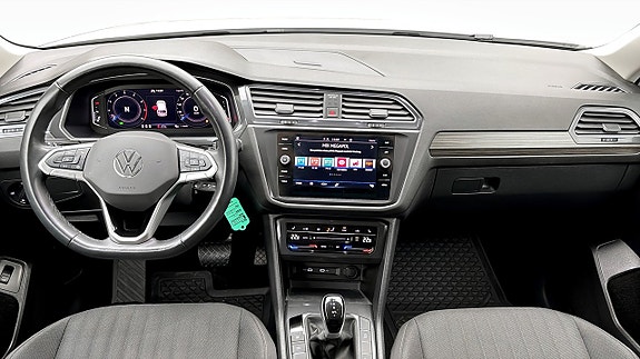 Volkswagen Tiguan Allspace 10 of 12