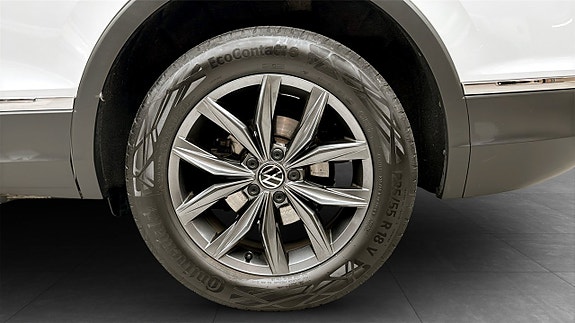 Volkswagen Tiguan Allspace 6 of 12