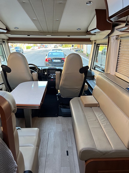 Rapido Distinction i 1090 scandinavian exclusive 10 of 15