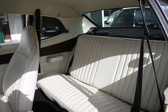 Dodge Dart 20 of 26
