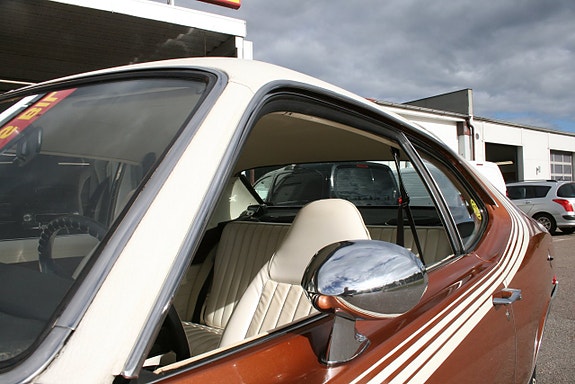 Dodge Dart 14 of 26