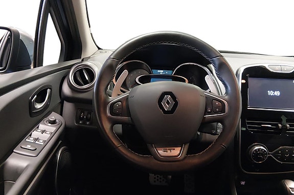 Renault Clio 10 of 17