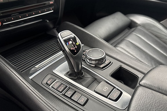 BMW X6 25 of 30
