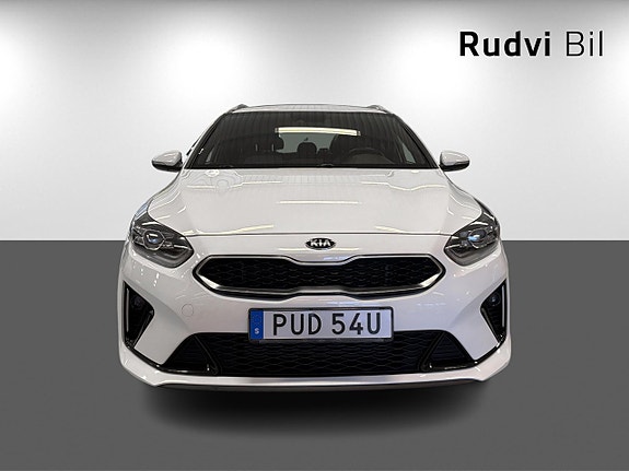 Kia Ceed 2 of 14