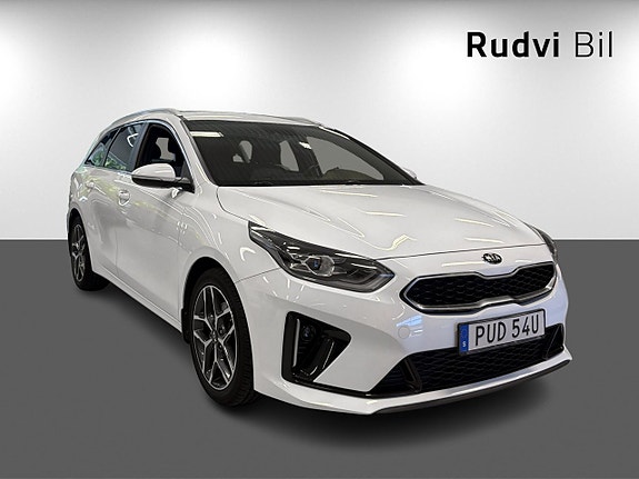 Kia Ceed 3 of 14