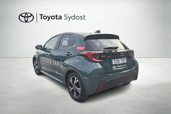 Toyota Yaris 14 of 15