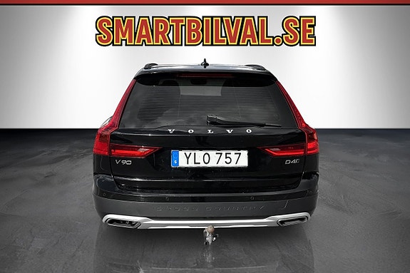 Volvo V90 Cross Country 4 of 28