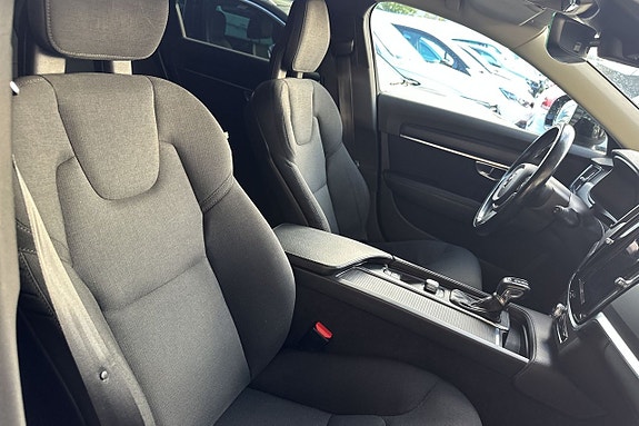 Volvo V90 Cross Country 12 of 28