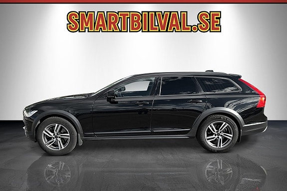 Volvo V90 Cross Country 2 of 28