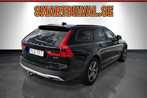 Volvo V90 Cross Country 5 of 28