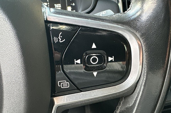 Volvo V90 Cross Country 21 of 28