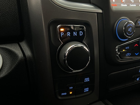Dodge RAM 1500 26 of 30