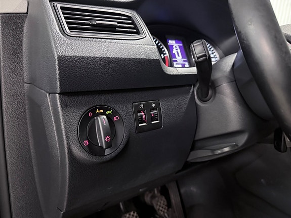 Volkswagen Caddy 15 of 23