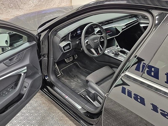 Audi A6 2 of 12