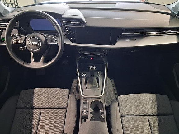 Audi A3 4 of 6