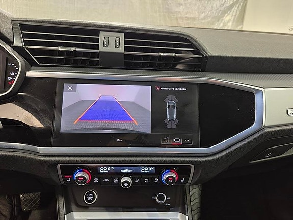Audi Q3 7 of 10