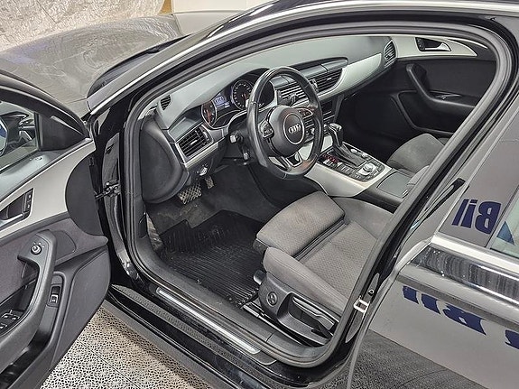 Audi A6 2 of 9