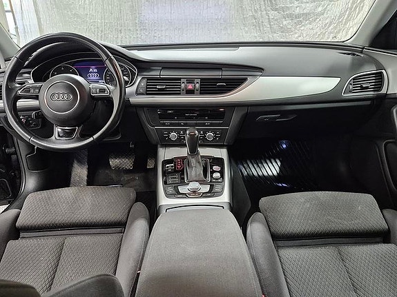 Audi A6 6 of 9