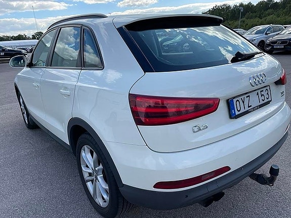 Audi Q3 4 of 5