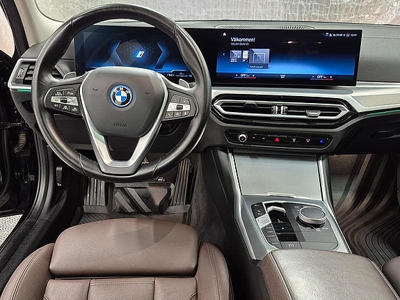 BMW 330e 6 of 10