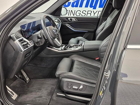 BMW X5 2 of 12