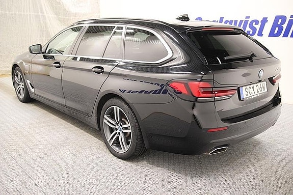 BMW 530e 5 of 12