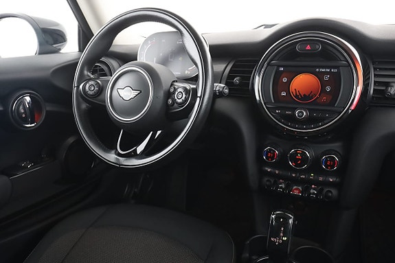 MINI Cooper 14 of 30