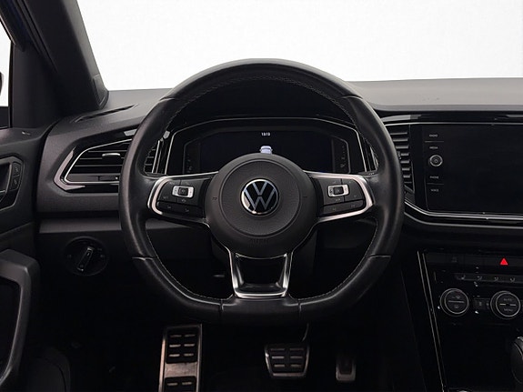 Volkswagen T-Roc 14 of 30