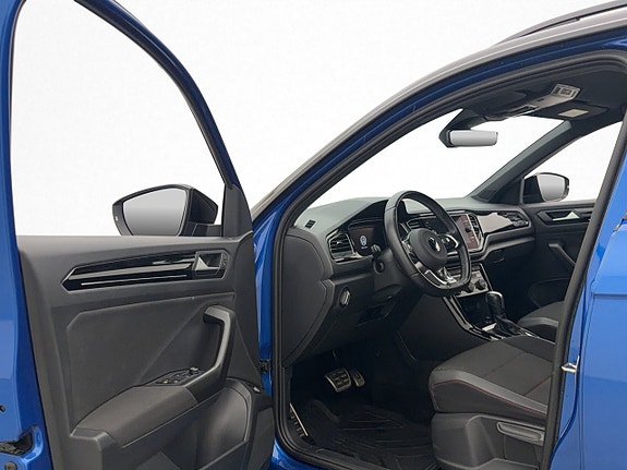 Volkswagen T-Roc 11 of 30