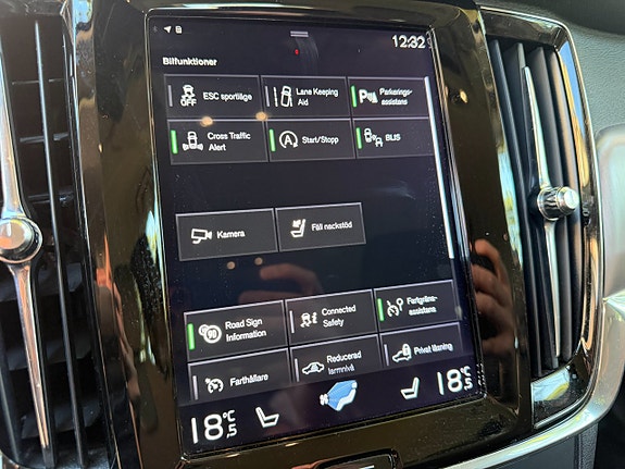 Volvo V90 13 of 15