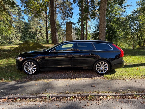 Volvo V90 4 of 15