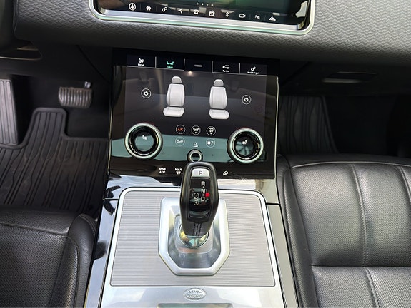 Land Rover Range Rover Evoque 17 of 23
