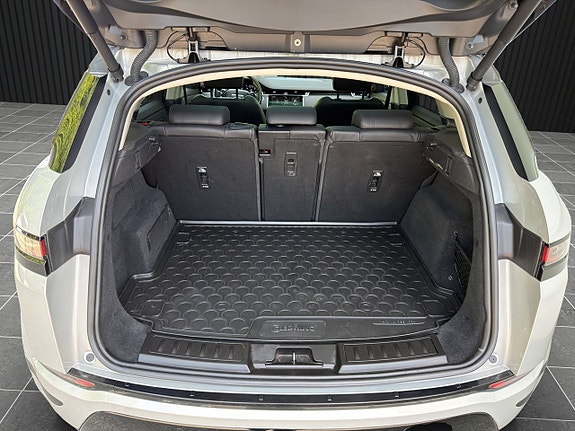 Land Rover Range Rover Evoque 9 of 23