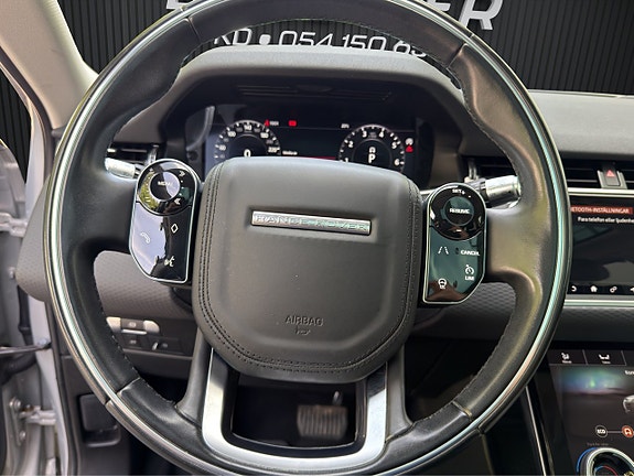 Land Rover Range Rover Evoque 15 of 23